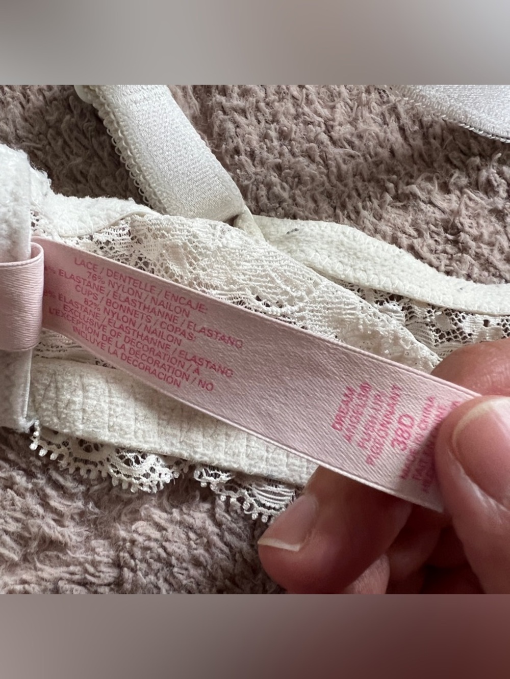Victoria’s Secret Dream Angels Push Up Bra Floral Lace Trim Women’s Size 38D - Picture 3 of 7